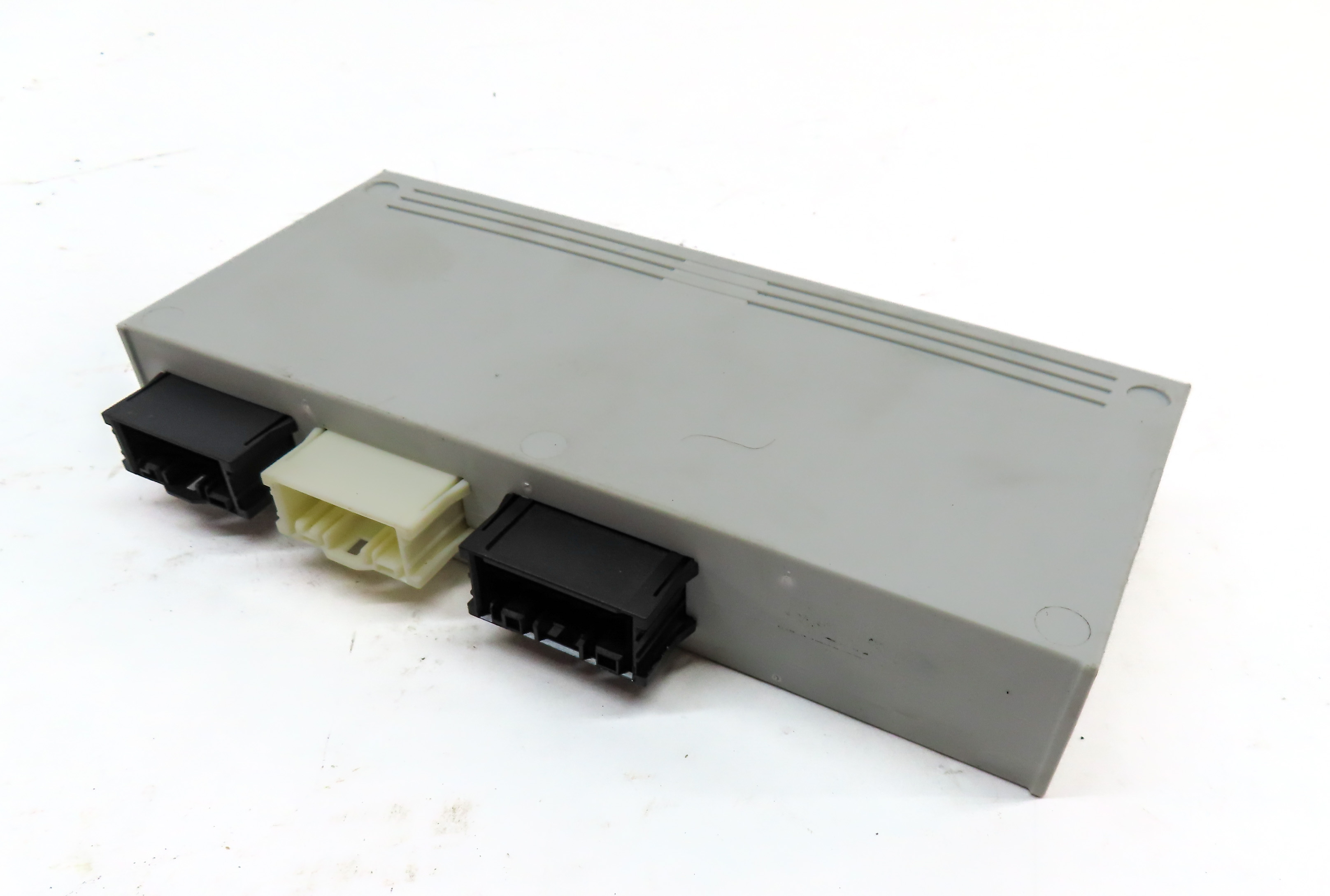 09-17 BMW X3 X4 M5 M6 5/6/7 SERIES (F01 F10 F25 F26) TRUNK LIFT LIFTGATE MODULE — exact item pictured